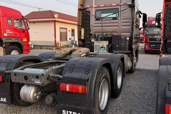 Sinotruk SITRAK C7H heavy-duty truck, 540 hp, 6x4 AMT automatic transmission, used MAN tractor truck in China