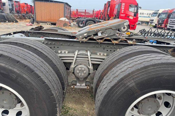 sale Sinotruk HOWO TX heavy-duty truck, 460 hp, 6x4, AMT automatic transmission, dual-drive, used MAN tractor truck