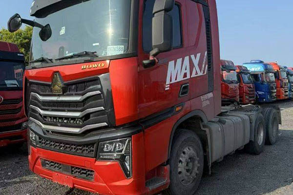 Sinotruk HOWO Max heavy-duty truck, 510 hp, 6x4 dual-drive tractor, used Weichai tractor