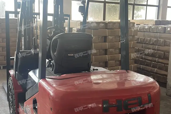 Heli CPQD30 forklift for sale