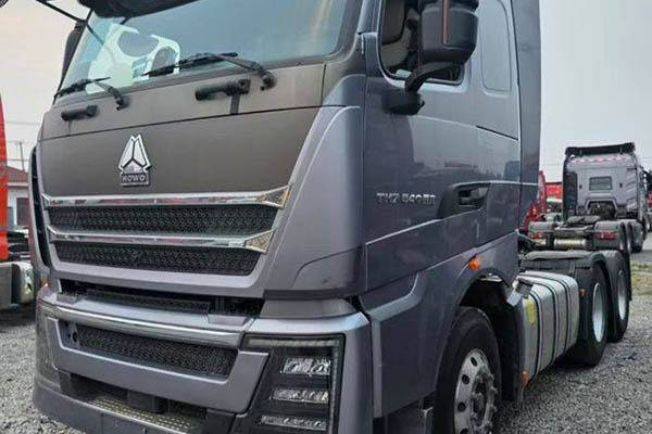 Sinotruk HOWO TH7 heavy-duty truck, 540 hp, 6x4 AMT automatic transmission, dual-drive, used MAN tractor truck