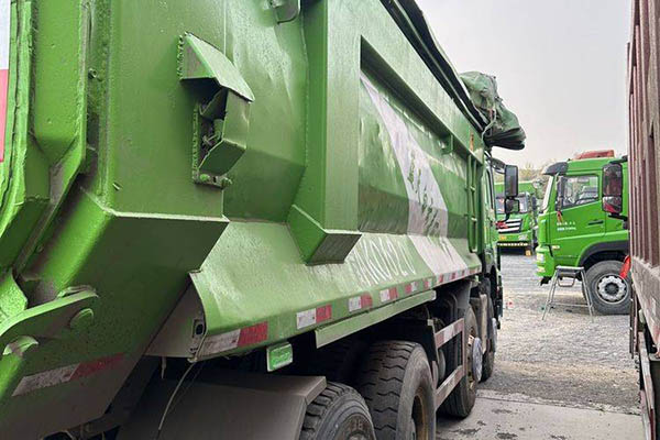 Sinotruk HOWO heavy-duty truck, 440 hp, 6x4, 5.8m dump truck, 8x4 front and rear, used MAN dump truck for sale