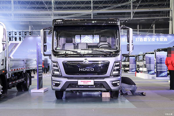 good Sinotruk HOWO light truck Hanjiang Pro cargo truck