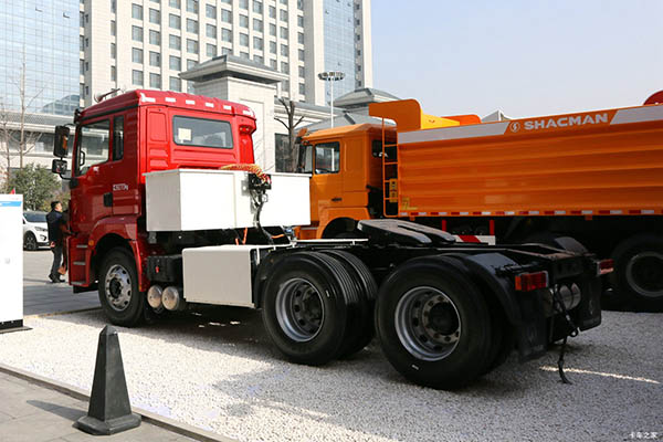 Shacman Delong M3000E Lightweight Edition 6X4 Pure Electric Tractor in China