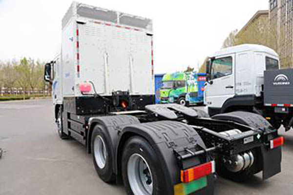 sale Yutong Heavy Truck 6X4 Fuel Cell Tractor Unit Mengguli 120.53kWh