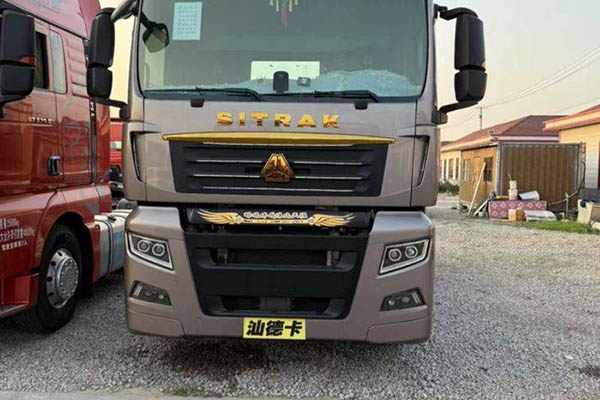 good Sinotruk SITRAK C7H heavy-duty truck, 540 hp, 6x4 AMT automatic transmission, used MAN tractor truck