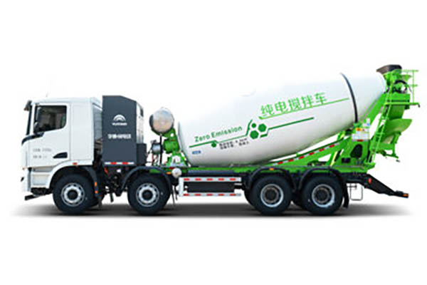 Yutong heavy truck 8X4 7 cubic meter pure electric concrete mixer truck in China