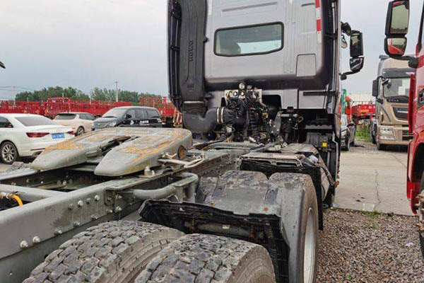 Sinotruk HOWO TH7 heavy-duty truck, 540 hp, 6x4 tractor unit, used MAN tractor unit in China