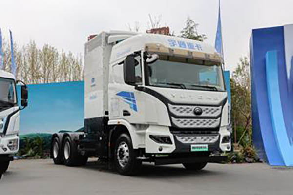 Yutong Heavy Truck 6X4 Fuel Cell Tractor Unit Mengguli 120.53kWh for sale