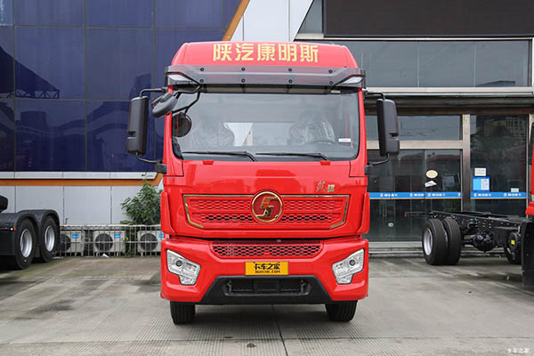 good Shacman Cummins Longji 260HP 4X2 6.8m Van Truck (China VI)