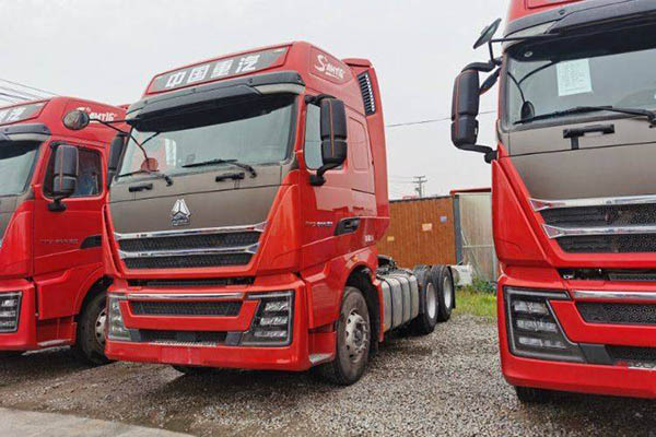 Sinotruk HOWO TH7 heavy-duty truck, 540 hp, 6x4 dual-drive, used MAN tractor