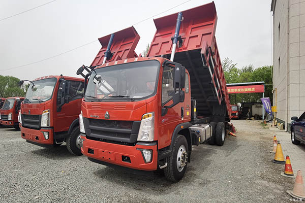 Sinotruk HOWO Warrior dump truck