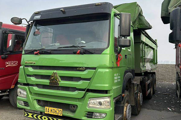 Sinotruk HOWO heavy-duty truck, 440 hp, 6x4, 5.8m dump truck, 8x4 front and rear, used MAN dump truck
