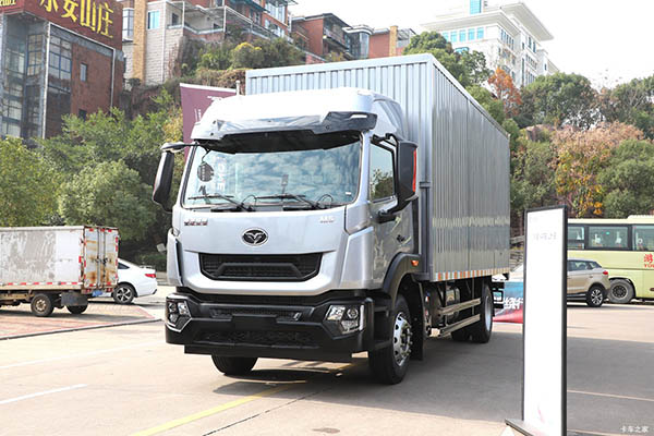 Sinotruk Homan M5 truck