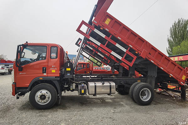good Sinotruk HOWO Warrior dump truck