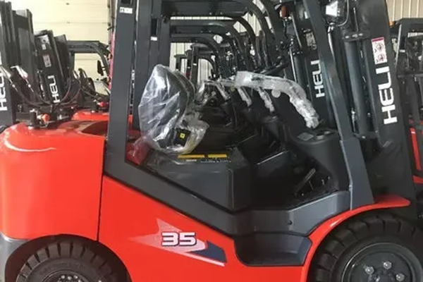 sale Heli Forklift Cpcd30 Cpcd35 Diesel Forklift 3 Ton 3m Mast with Sideshift
