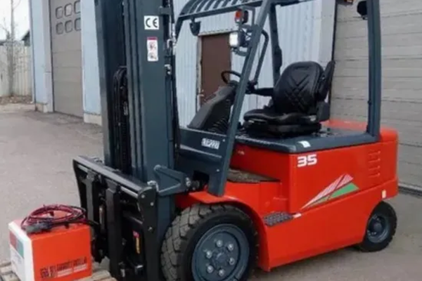 Heli Top New China Cpd35 Forklift with Lithium Battery Discount