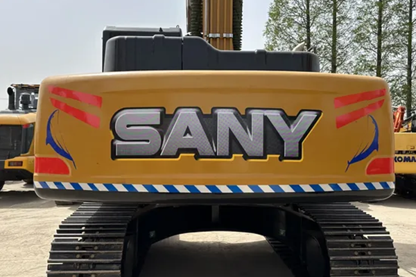 Second Hand Sany 215c Excavator Excavator Sy215 Sy75 Sy245h 305h 335h 365h Excavators Sani 215 in China