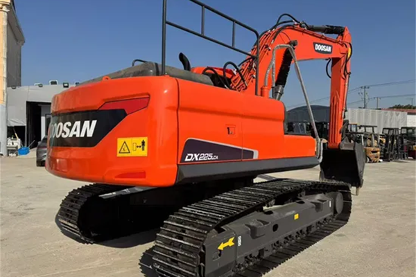 22t Sany Doosan Used Dh225LC-7dh225lca Small Mini Second Hand Crawler Hydraulic Excavator From Korea for sale