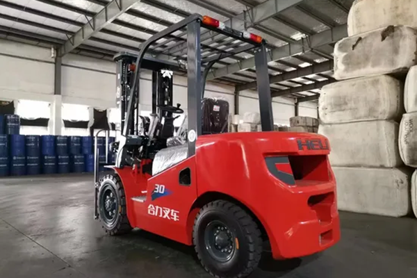 sale Hot Sales Pneumatic Tires and Solid Tire Diesel Forklift Cpcd30 Heli Forklift 3 Ton Diesel Forklift Truck