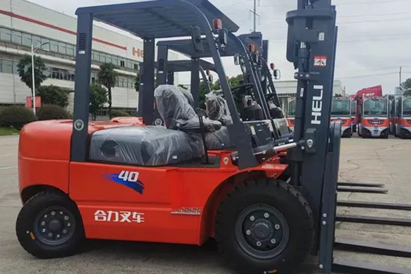 Heli 3ton/4ton/5ton Diesel/Gasoline/LPG/Electric Forklift Truck Cpcd30 Cpcd40 Cpcd50 with Chinese and Japanese Engine for Sale