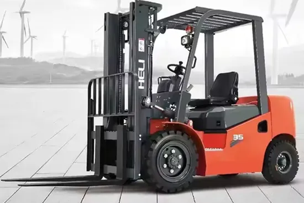 Cpcd30 Heli Forklift Diesel Electric Kubota Isuzu Engine Euro III CE EPA in China