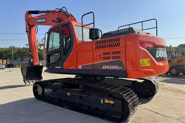 good 22t Sany Doosan Used Dh225LC-7dh225lca Small Mini Second Hand Crawler Hydraulic Excavator From Korea