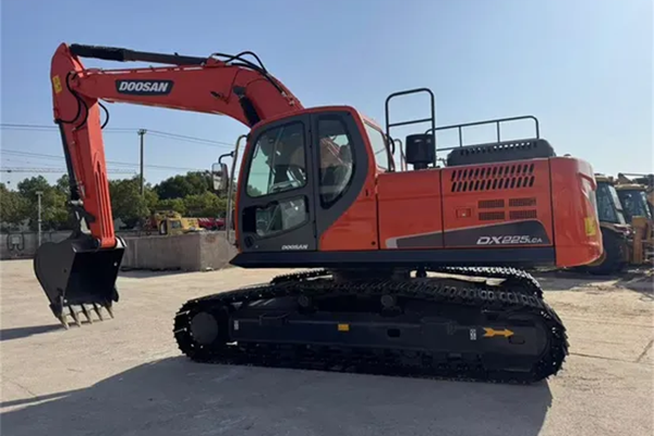 22t Sany Doosan Used Dh225LC-7dh225lca Small Mini Second Hand Crawler Hydraulic Excavator From Korea