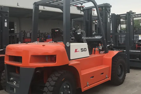 Ready Stock Heli Small Cheap Hydraulic 3ton Cpcd30 5ton Cpcd50 off-Road Electric Diesel Forklift with Free Spare Parts in China