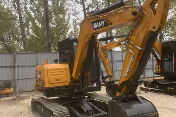 6-Ton 7.5ton 13.5ton Sany Mini Excavator with Exceptional Performance and Quality Sany Digger Sy60 Sy75c Hydraulic Crawler Excavator