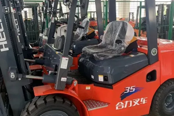 Cpcd30 Heli Forklift Diesel Electric Kubota Isuzu Engine Euro III CE EPA