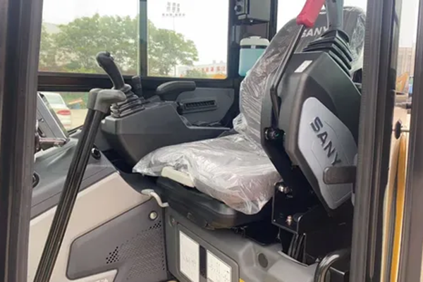 sale Brand New Excavator Sany Sy26u 2.6ton Small Equipment Original Rubber Track Digger