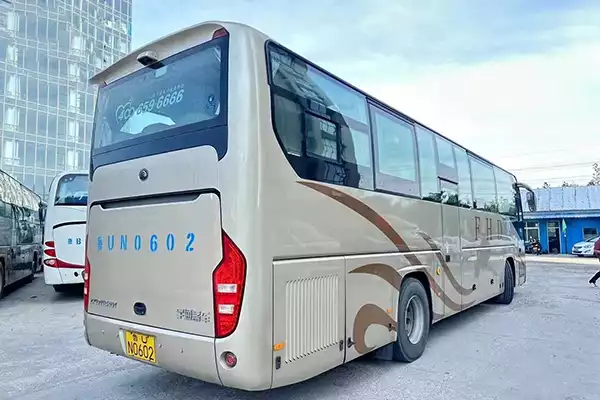 Yutong 6119 001 Used Comfortable Luxury Bus with Brand New Tires for The Entire Vehicle for sale