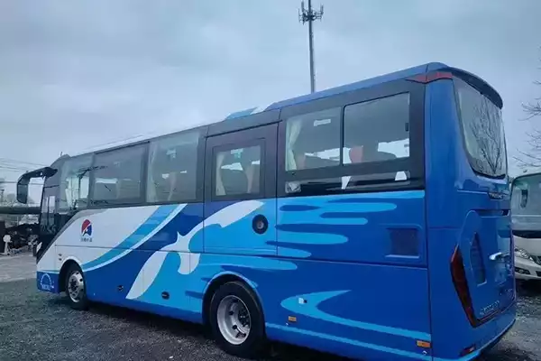 sale Low Price Yutong Diesel Transportation Car Passenger Used Coach Bus