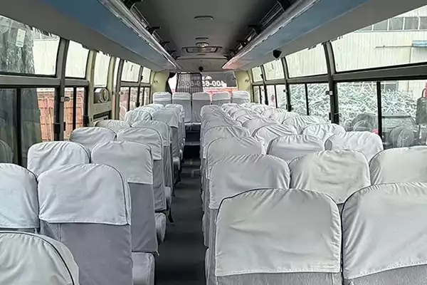 Yutong Coach Bus for Sale 55 Seats Passenger Sleeper Rhd Diesel Fuel Automatic Manual Transmission E for sale