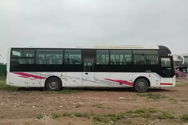 Yutong 6121 007 Secondhand Rear Engine Tourist Bus for Enterprise Shuttle Bus for sale
