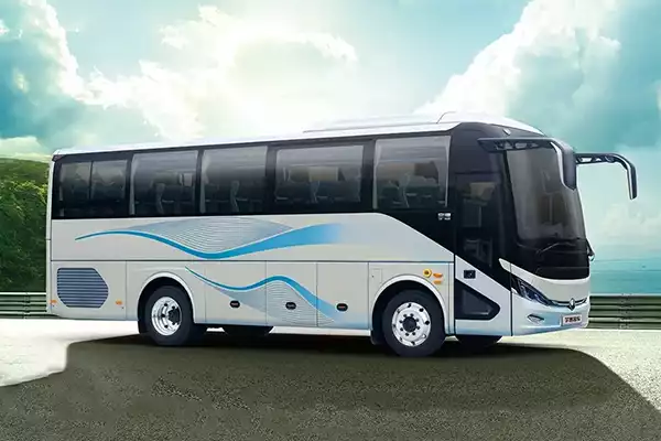 Yutong 6907 Weichai Engine National Emission Standard VI Used 38-Seat Coach Bus for sale