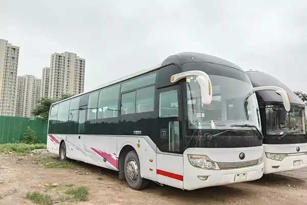 Yutong 6121 007 Secondhand Rear Engine Tourist Bus for Enterprise Shuttle Bus