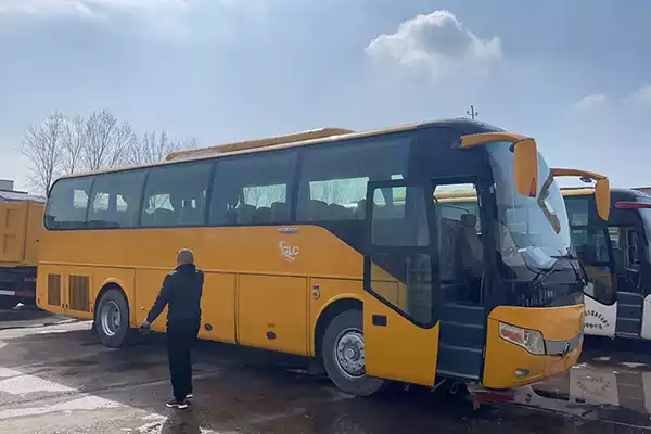 53 Seats Sliding Window Coach 11m Sightseeing Passenger Bus Used Yutong Passenger Bus for Sale for sale