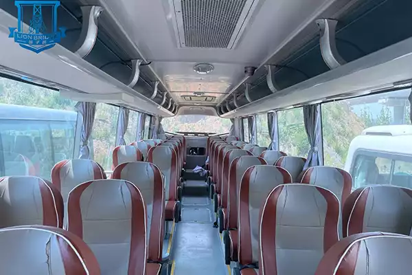 Used Yutong 6127 019 45-Seats Coach Bus for Long Distance Passenger Transportation for sale
