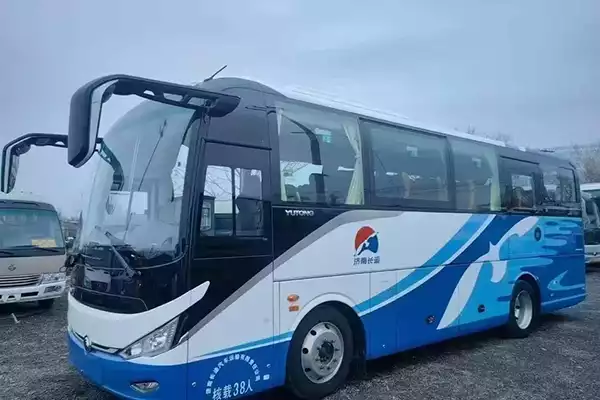 Low Price Yutong Diesel Transportation Car Passenger Used Coach Bus for sale