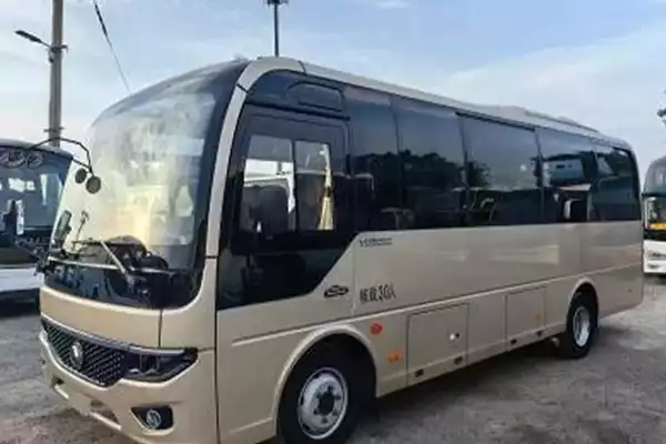 Used Yutong Zk6772D61 30-Seat Diesel Bus with Reliable Performance