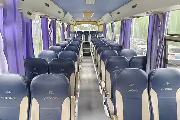 sale Yutong 6100 002 Blue Used Tourist Bus with Adjustable Luxury Leather Seats