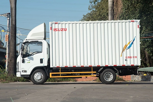 sale Jiangling Isuzu Yifang Light Truck