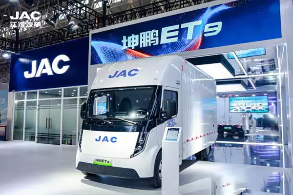 JAC Kunpeng ET9: A Flagship Electric Sedan Combining Luxury and Intelligence