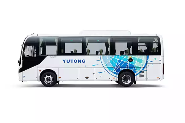 C8E(ZK6820BEV) in China