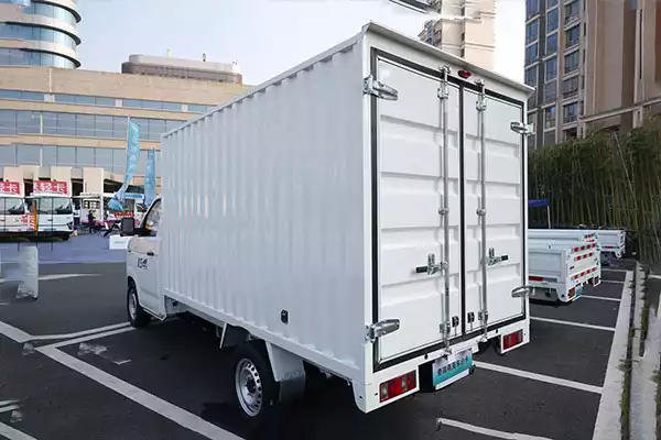 sale Chery K5 Hydraulic Brake 3.2-meter Single-row Pure Electric Van-type Mini Truck