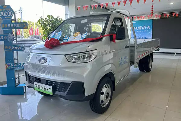 Chery X7 Long Range Hydraulic Brake 3.815m Single-Row Pure Electric Flatbed Mini Truck 62.98kWh